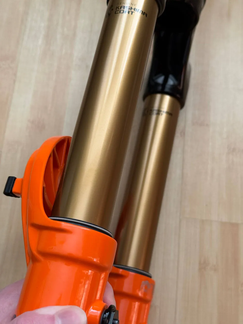 Fox 38 Grip2 Kashima вилка 27.5 170 мм фото 4