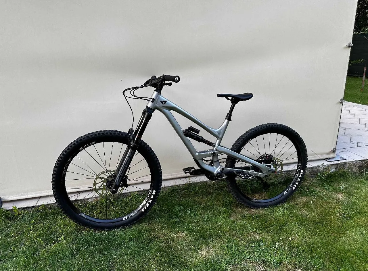 YT Capra 2022 (M розмір) фото 2