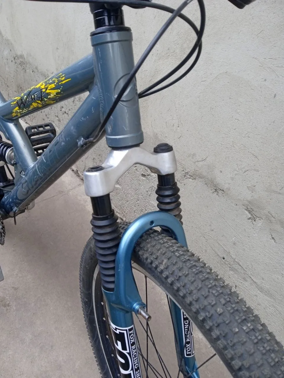 Вилка RockShox Jeb 120 хода фото 3