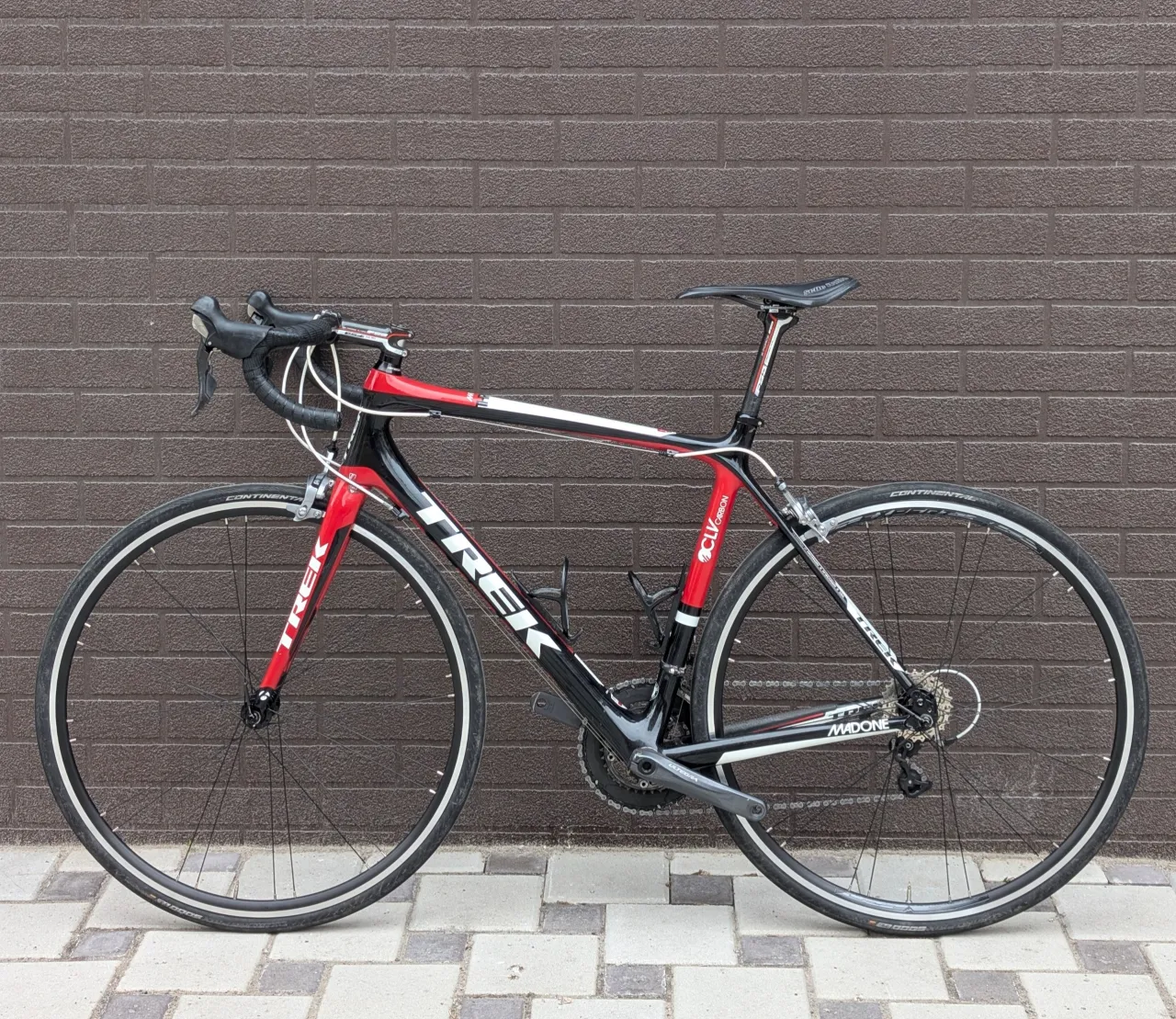 Велосипед Trek Madone 3.5 E2 карбоновий шосейний фото 8