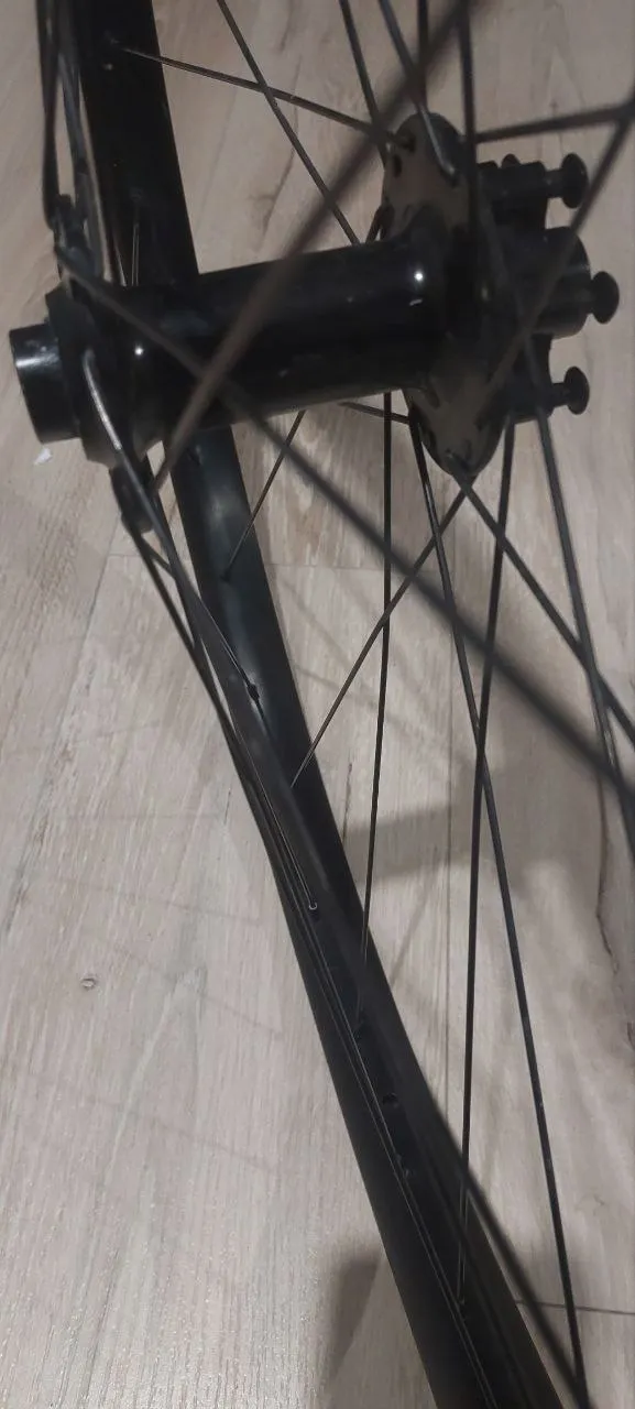 Переднє колесо Race Face AR30 + втулка DT Swiss 370Classic E фото 3