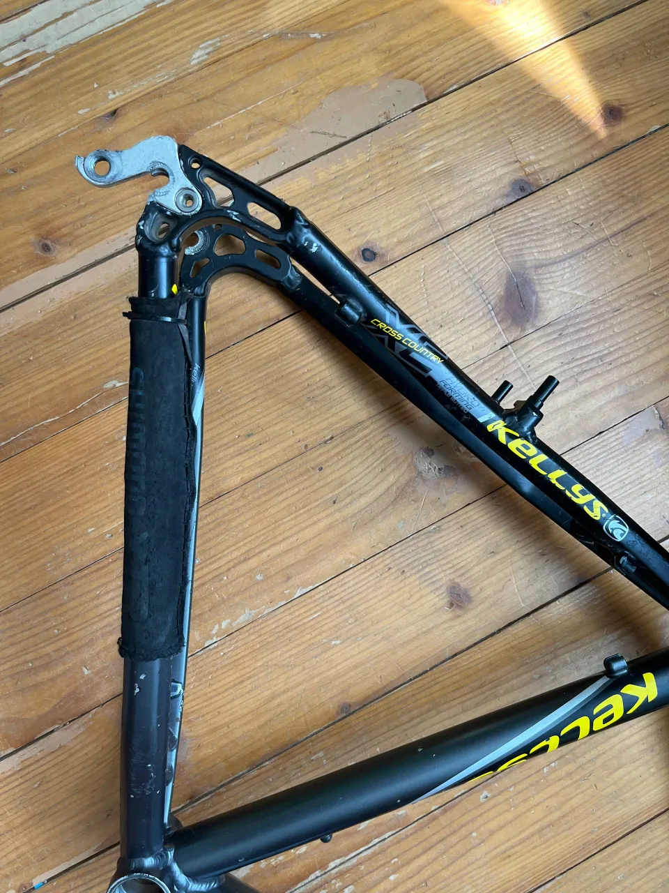 Рама Kellys XC крос-кантрійна 26" 19.5" фото 2
