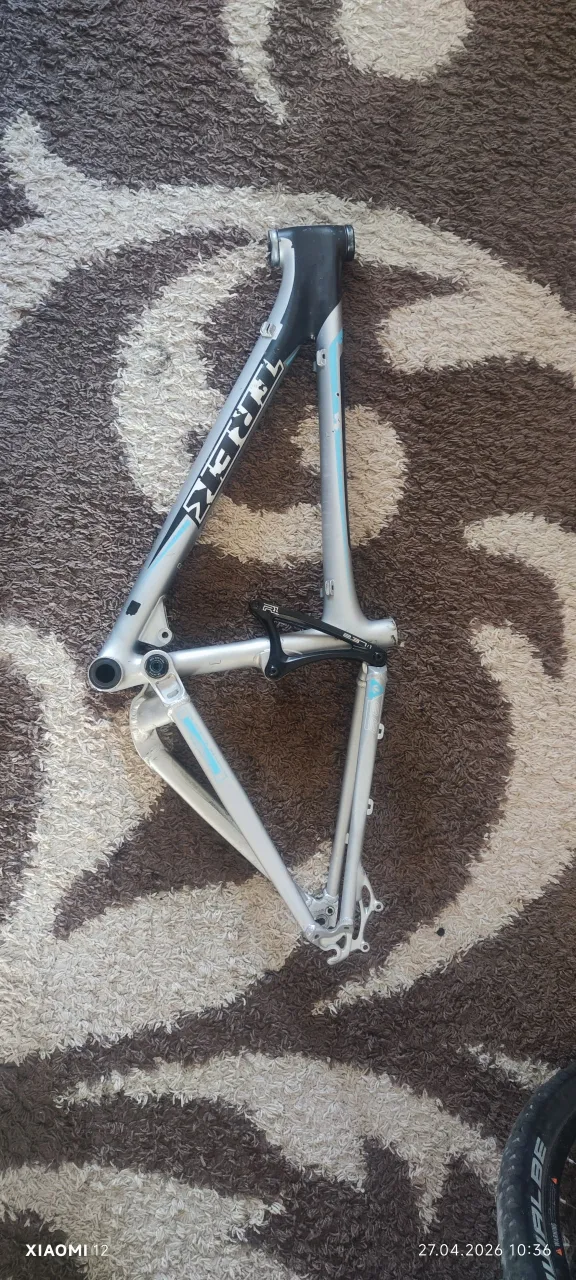 Рама Trek Fuel EX carbon двохпідвісна фото 4