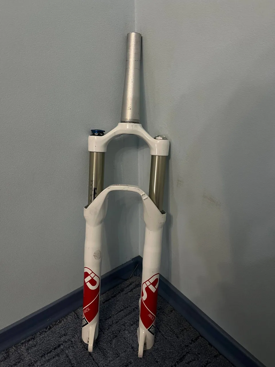 RockShox SID RACE 26 вилка фото 1