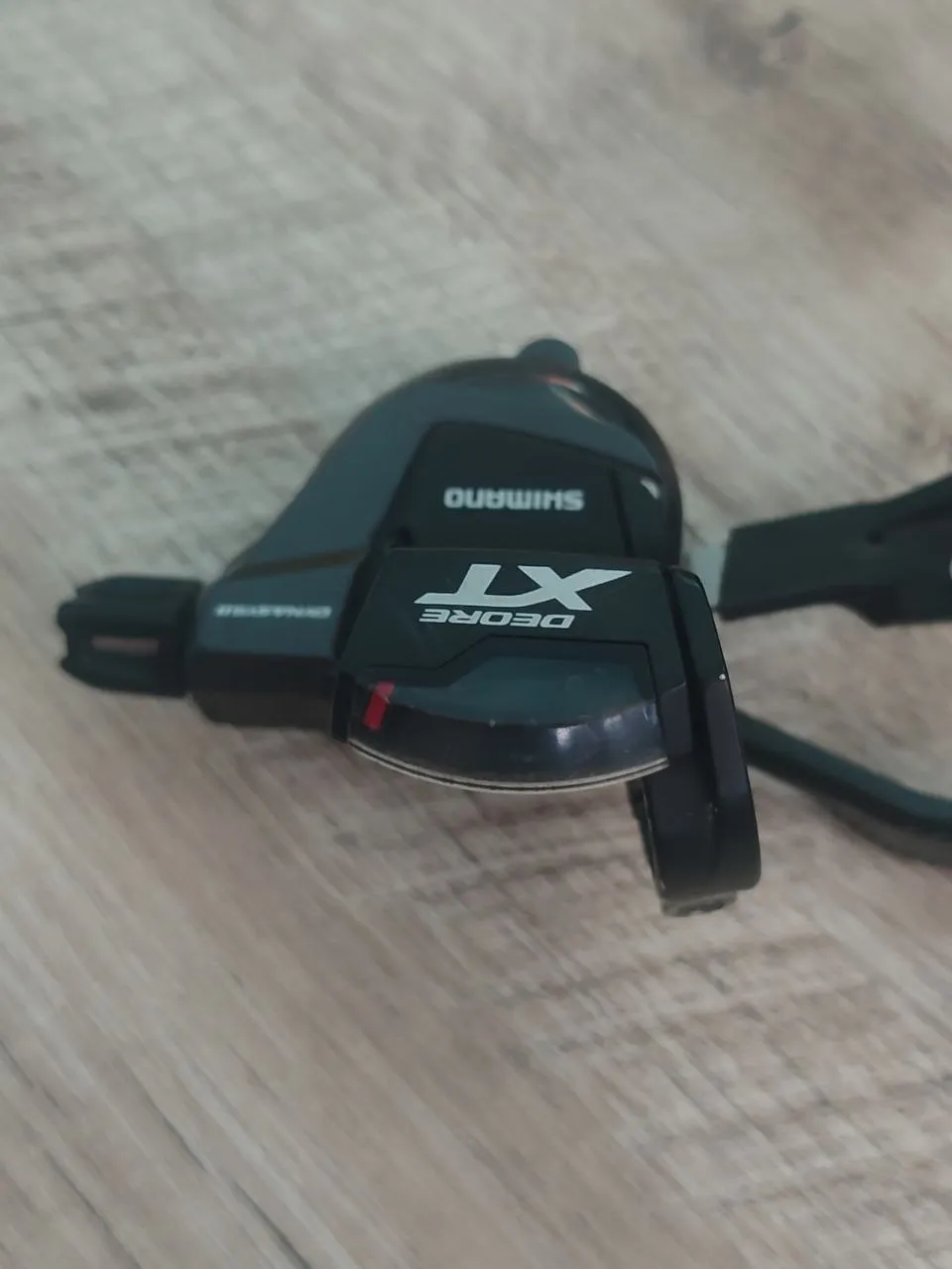 Манетка Shimano Deore XT SL-M8000 11 швидкостей фото 2