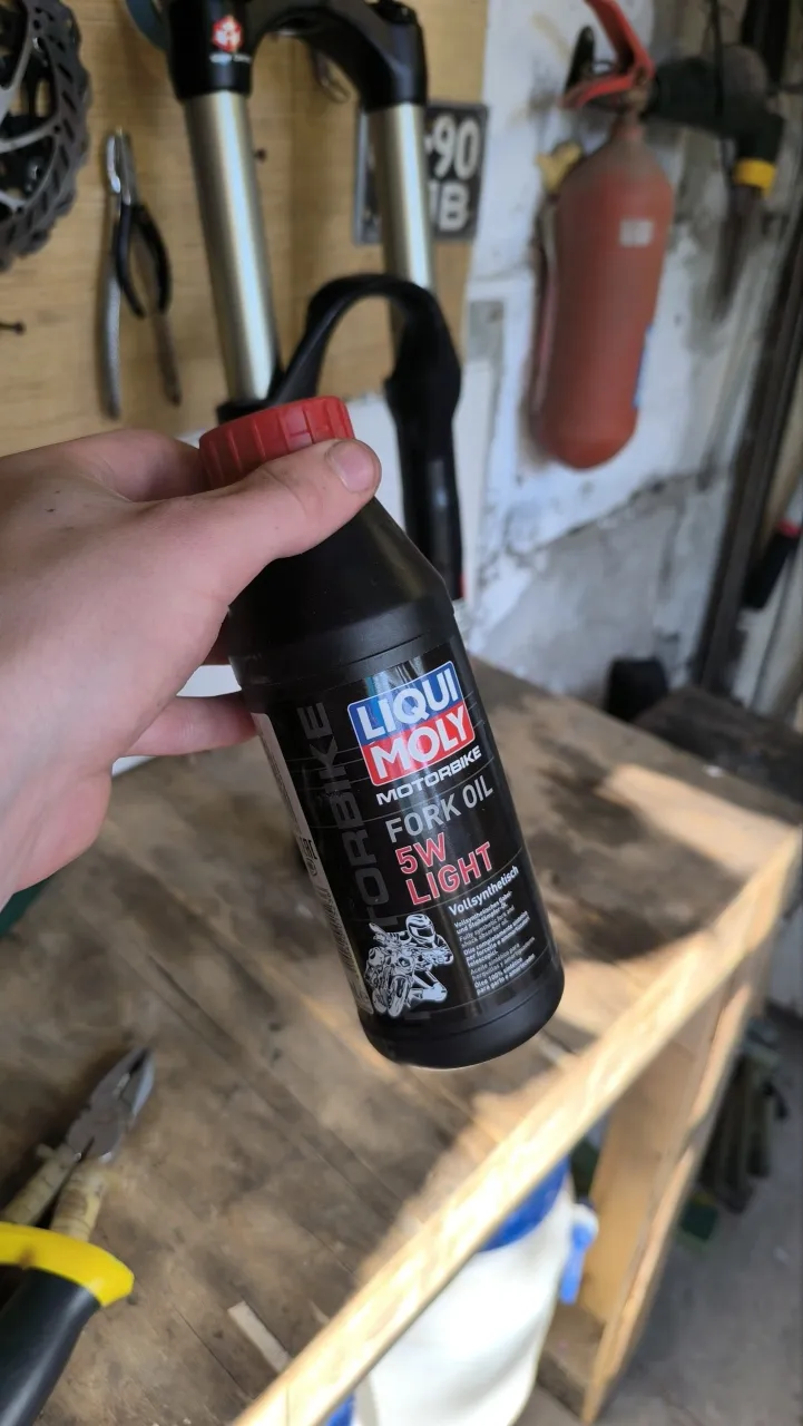 Вилка Rock Shox Lyrik RL two step/dual position (140-170mm) на Marzocchi Bomber фото 10