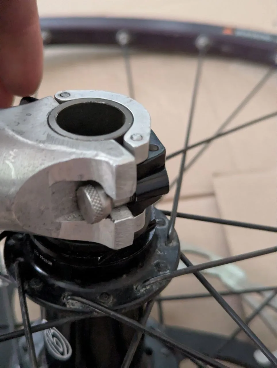 Вилка Maverick SC32 125 мм + колесо Bontrager фото 6