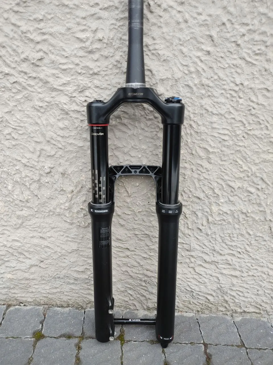 Вилка Rock Shox Domain RC Debonair 29 160mm фото 4