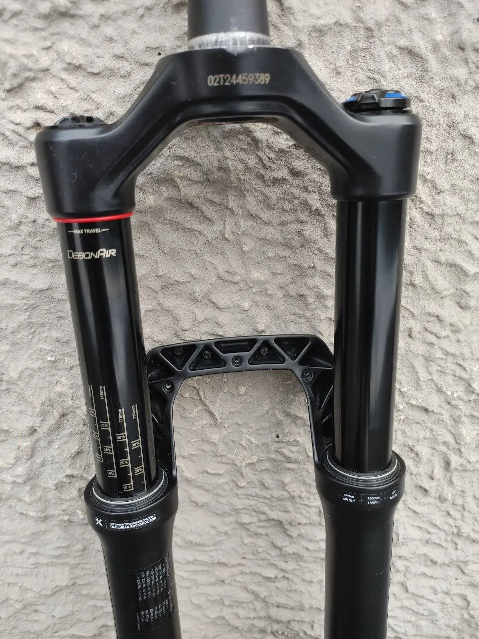 Вилка Rock Shox Domain RC Debonair 29 160mm фото 5