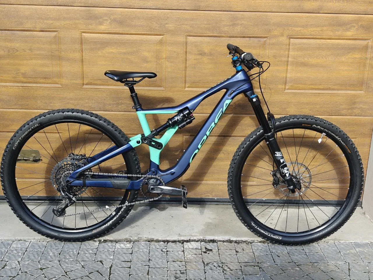 Велосипед ендуро Orbea Ralon L 29 2019 carbon фото 4