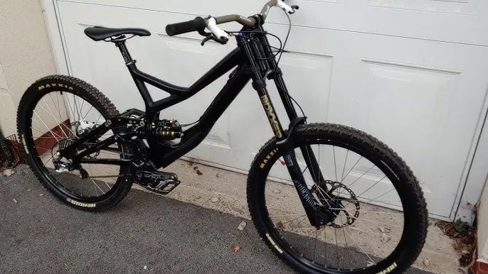 Рама Specialized Demo 8 з амортизатором і шатунами фото 2