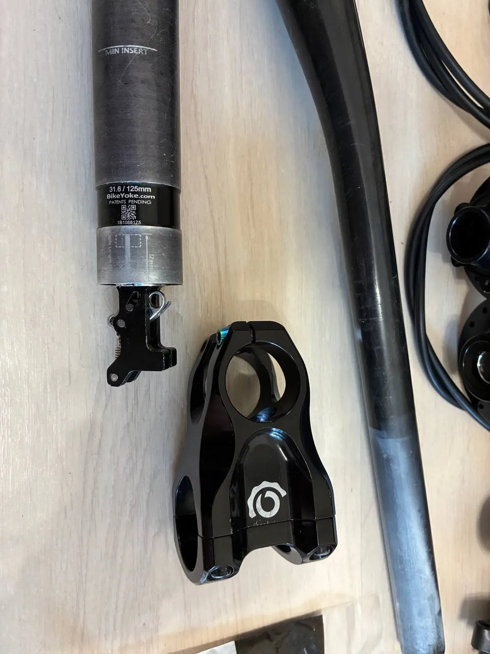 Fox 36 Grip 2 160 mm + колесо Sunringle Duroc 37 + покришки + запчастини фото 8