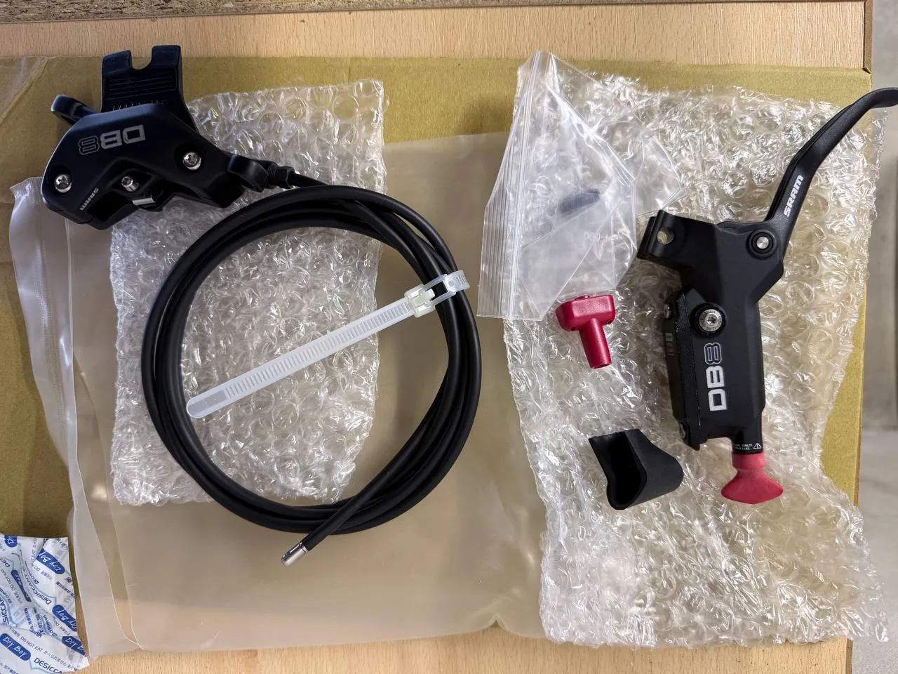 Гальма SRAM DB8 фото 1