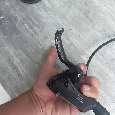 Гальмо передне Shimano