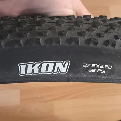 Покришки Maxxis Ikon 27,5 2,20