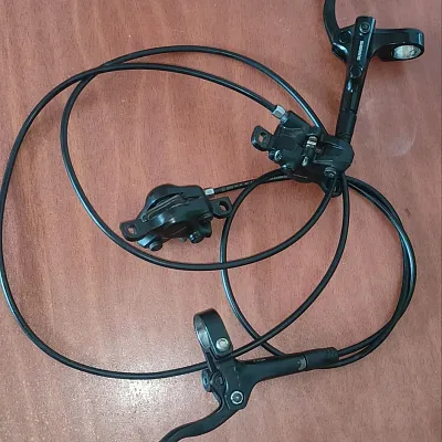Гідравлічні гальма Shimano BL-MT200 комплект перед/зад