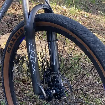 Вилка RST Dirt 100