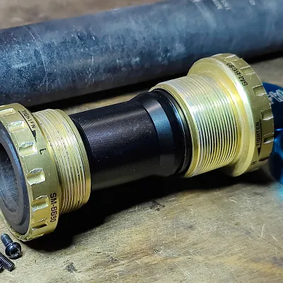 Каретка Shimano Saint SM-BB80