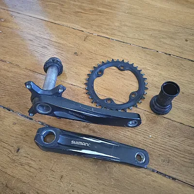 Шатуни Shimano Deore 170 mm + каретка Shimano BSA 68/73