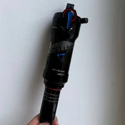 Амортизатор Rock Shox Deluxe 210x55