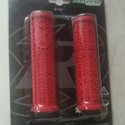 Гріпси Reverse Grip Stam 30мм червоні