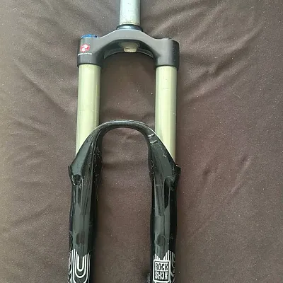 Вилка Rock Shox Totem