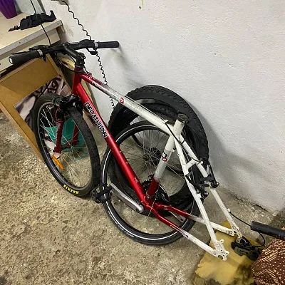 Rockrider S2 Decathlon 26 рама + запчастини