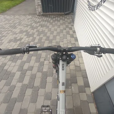 Byk Hit 1 Rockshox Boxxer Fox Van R Shimano Deore