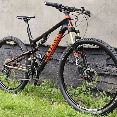 Рама карбон L 19" + компоненти Fox, Shimano, Sram