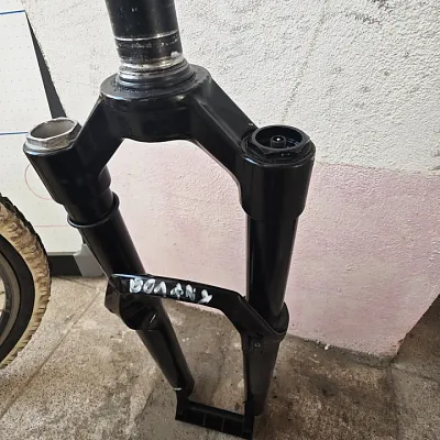 Вилка Bolany Shined 32 120 mm