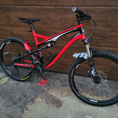 Двохпідвіс Specialized Camber PRO 26"