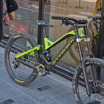 Mondraker Sumum Pro Team Carbon 2019