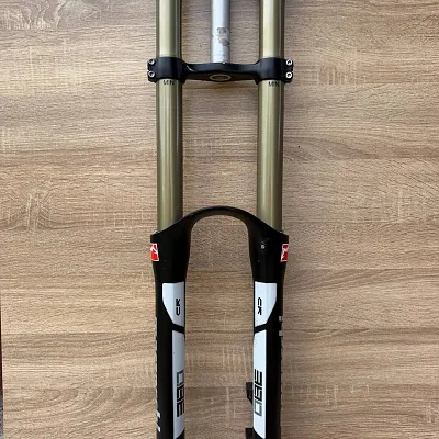 Вилка Marzocchi 380 CR 26/27.5 200mm 2015