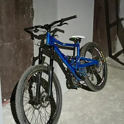 Rockrider FR6 двохпідвіс без вилки
