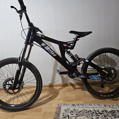 Велосипед Specialized Big Hit 2 + Rock Shox + Avid