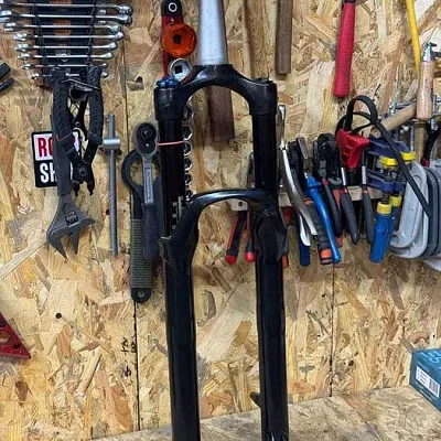 Вилка Rock Shox Revelation RC3 27.5 150мм