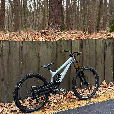 YT Tues CF Pro Race XL