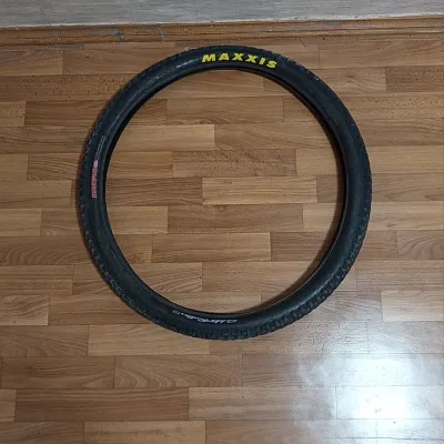 Покришка Maxxis Holly Roller 26×2.4