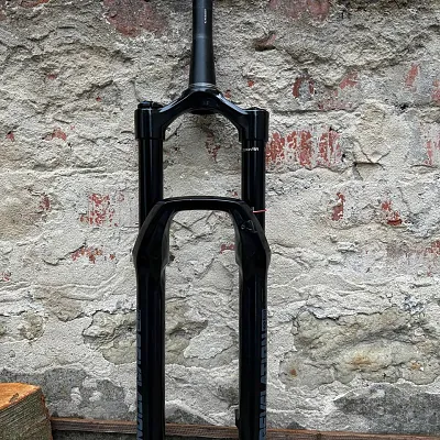 Вилка RockShox Revelation RC Boost 29 150 мм