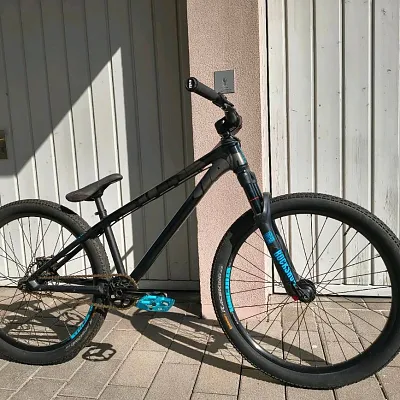Велосипед Canyon Stitched 360 з вилкою RockShox Pike DJ