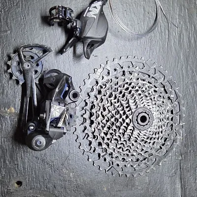Задній перемикач SRAM NX Eagle + касета SRAM + ланцюга