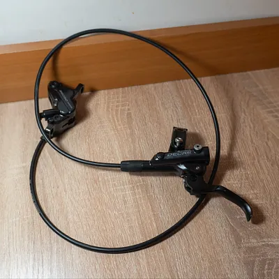Передня гальмо Shimano Deore M6120