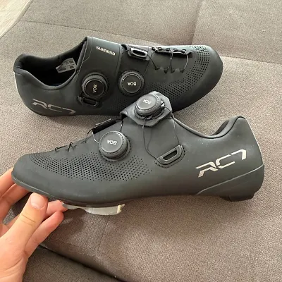 Shimano RC7 (SH-RC702) розмір 42E Wide