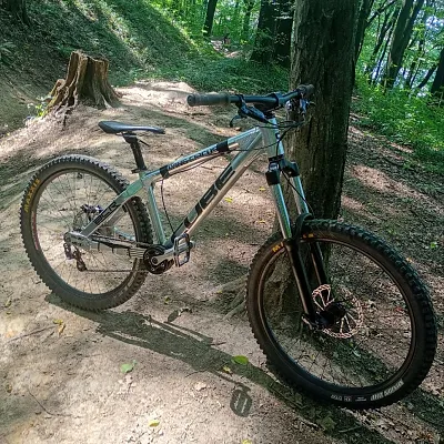 Фреймсет Cube Fling Circus + Rock Shox Domain 302 + Truwativ Hammersmith + заднє колесо