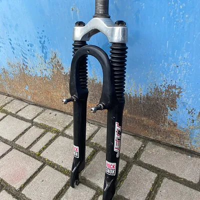 Вилка RockShox Judy під 26 колесо