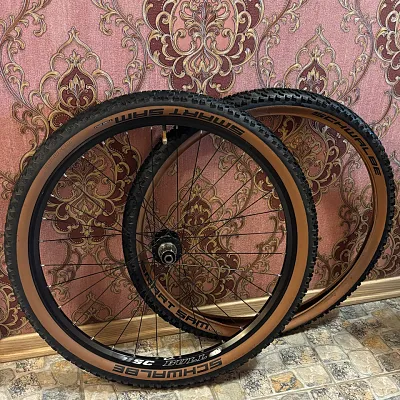 Заднє колесо 27.5 + покришки Schwalbe Smart Sam + обід Weinmann