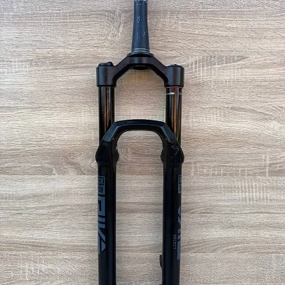 Вилка Rock Shox Pike Select Charger RC 29 140 mm