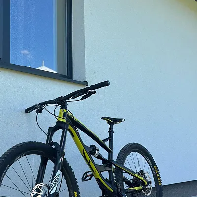 YT Capra 2017