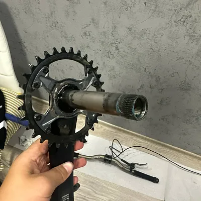 Шатуни Shimano SLX 32T Hollowtech2