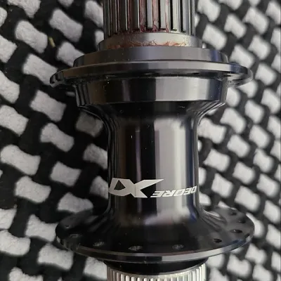 Втулка Shimano Deore XT 142×12